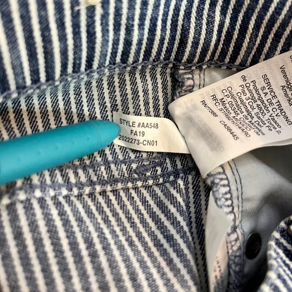 9" Mid-Rise Skinny Jeans in Piper Stripe | Size 30 - Picture 6 of 12